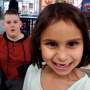 Meet your Posher, Rebecca